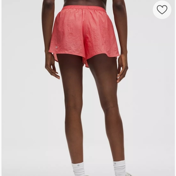 Lululemon Dolphin-Hem MR Run Short 3"" Desert Red Size L NWT - Picture 2 of 7
